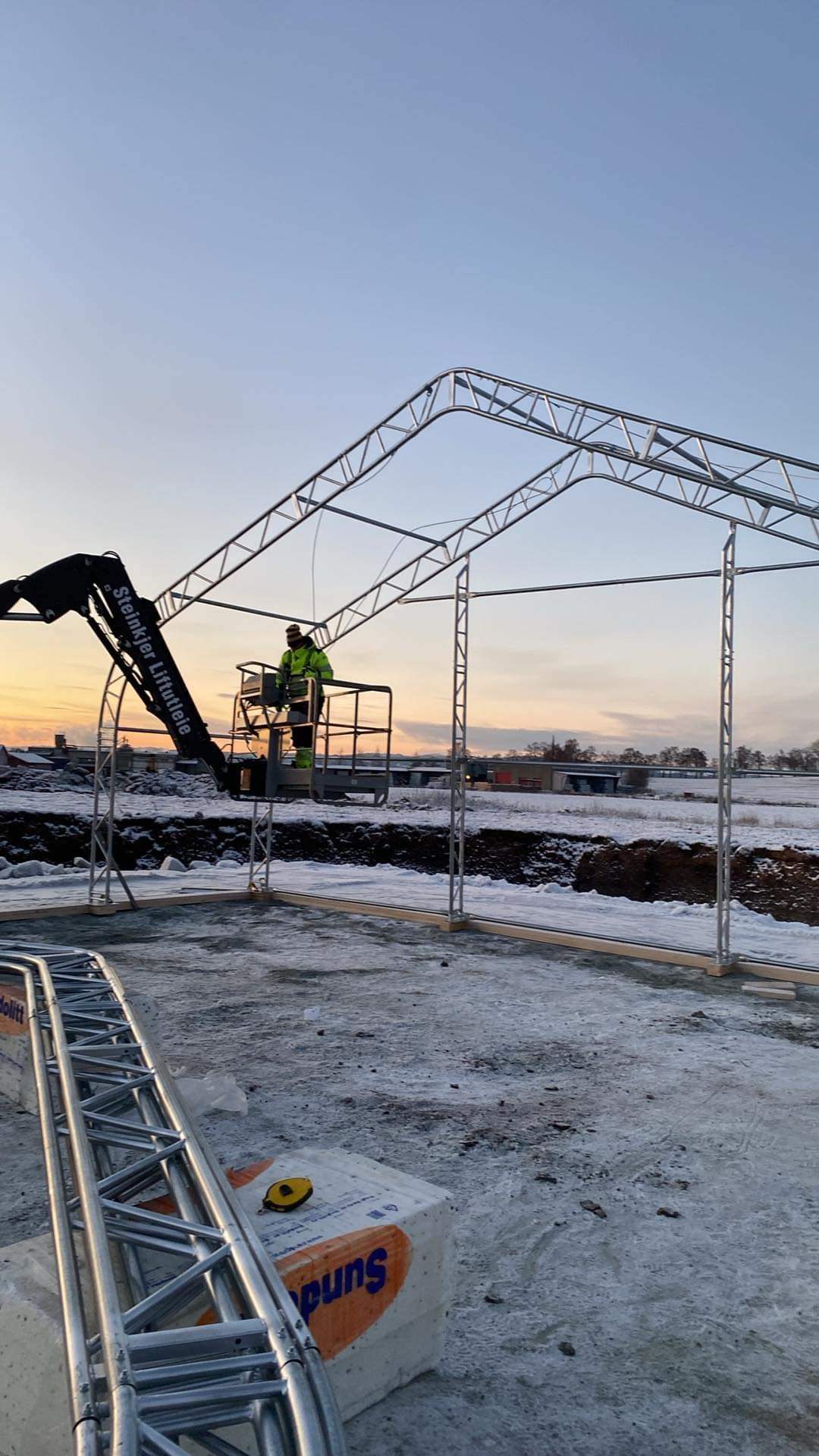 Easyhallen Midi - Lagertelt 10 x 19,5 meter - Easy Gruppen